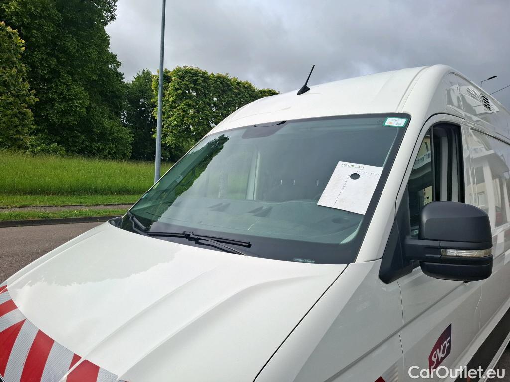  Volkswagen  Crafter  Fourgon Fourgon 35 mittlerer Radstand mit Hochdach FWD 2.0 #1