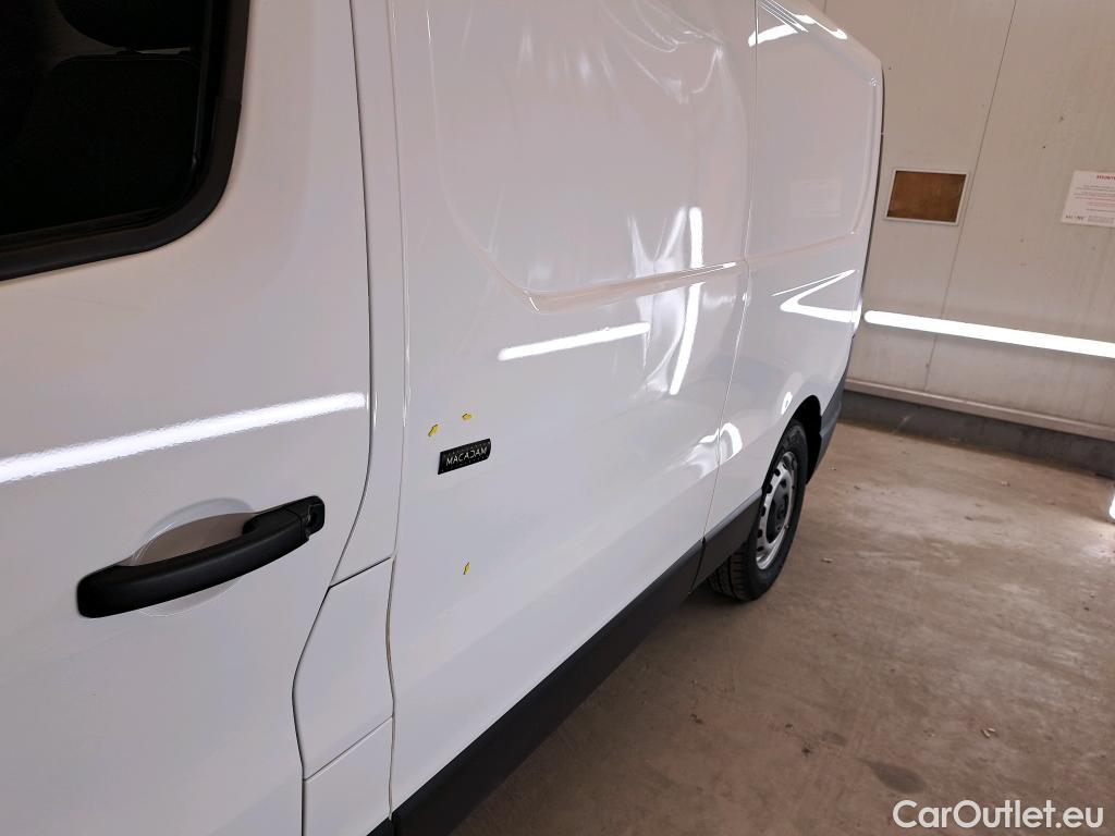  Renault  Trafic RENAULT  / 2021 / 4P / Fourgon tôlé FG GCF L2H1 3T Blue dCi 130 #18