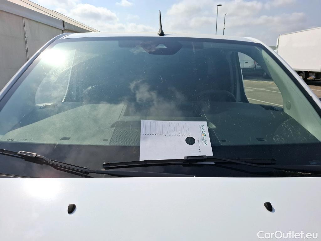  Land Rover  Discovery TOYOTA Proace / 2024 / 4P / Fourgon tôlé Medium 1.5 120 BVM Start #1