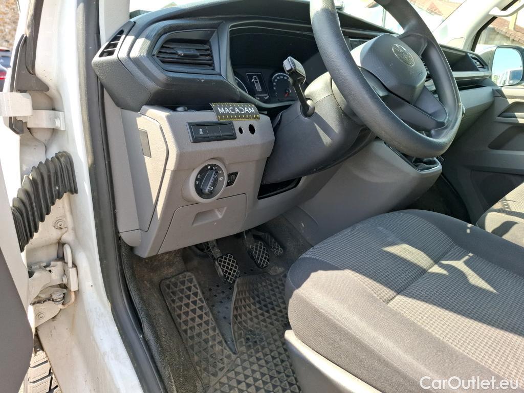  Volkswagen  Transporter VOLKSWAGEN  / 2019 / 4P / Fourgon tôlé 2.0 TDi 150 4MO L1H1 Business Line #33