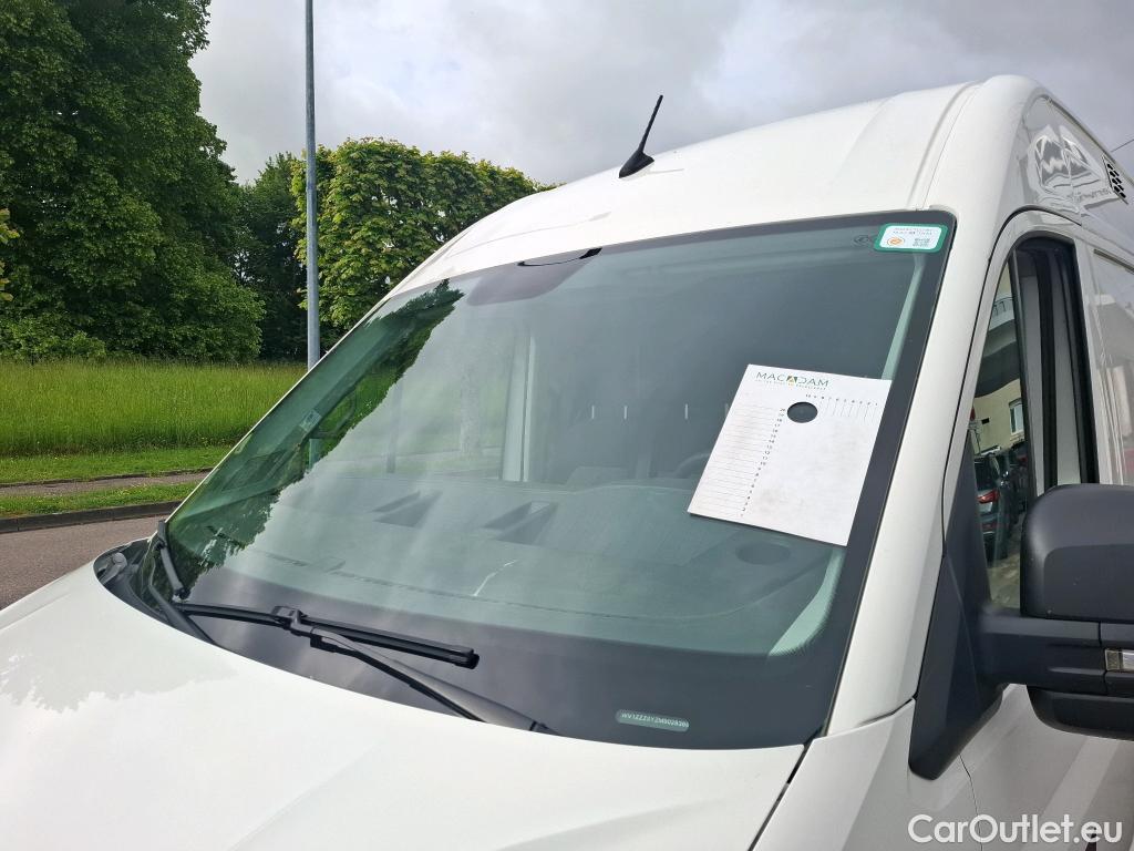  Volkswagen  Crafter  Fourgon Fourgon 35 mittlerer Radstand mit Hochdach FWD 2.0 #11