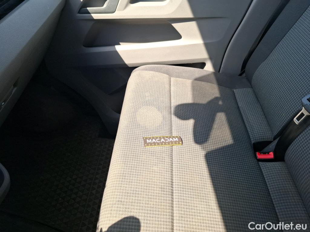  Volkswagen  Transporter VOLKSWAGEN  / 2019 / 4P / Fourgon tôlé 2.0 TDi 150 4MO L1H1 Business Line #15
