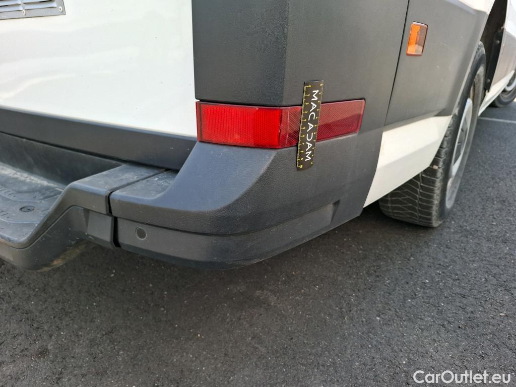  Volkswagen  Crafter VOLKSWAGEN  / 2017 / 4P / Fourgon tôlé 2.0 TDI 140 35 L3H3 4MO Procab Busi Line #19