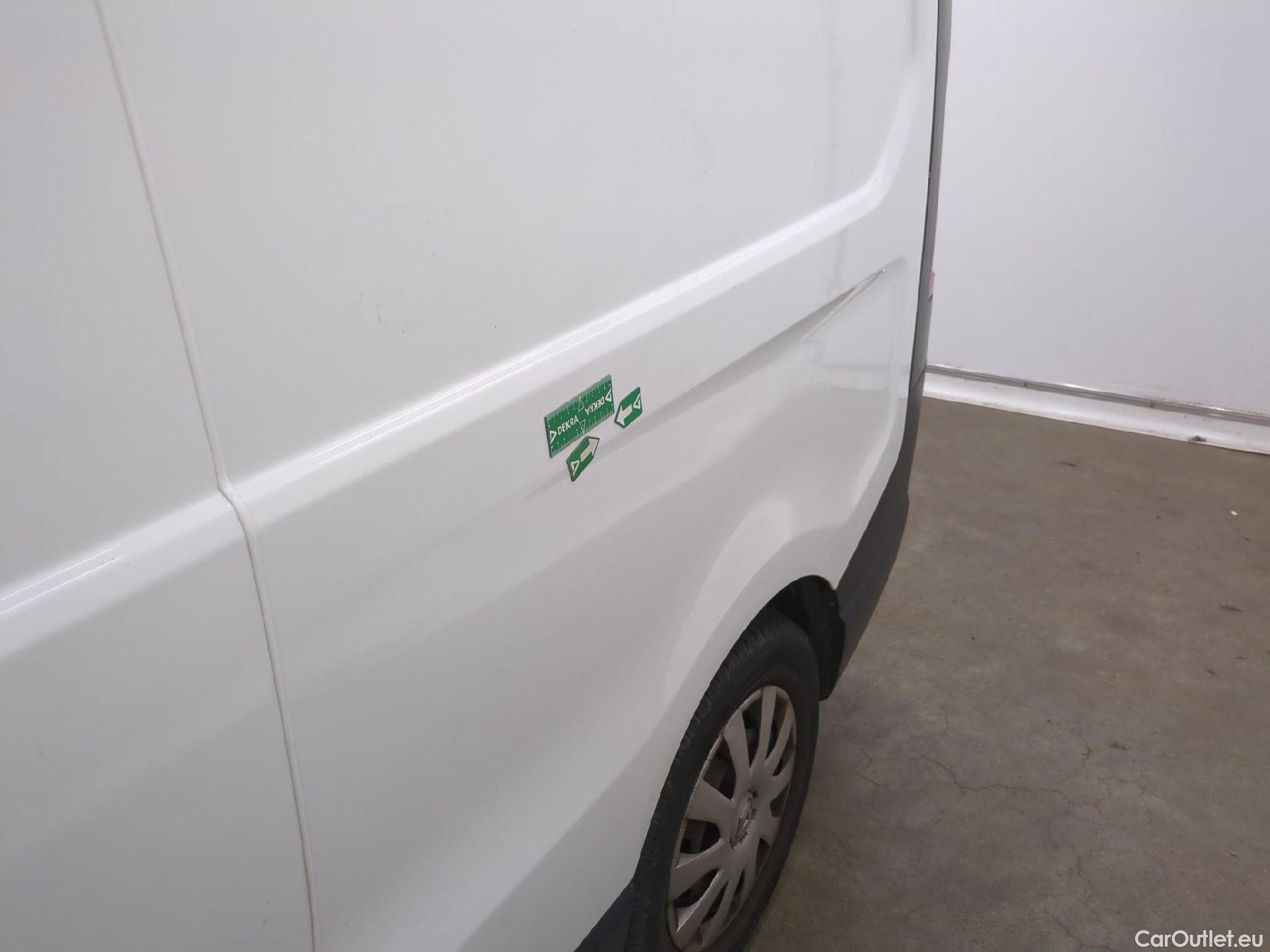  Renault  Trafic RENAULT  / 2019 / 4P / Fourgon tole FG GCF L2H2 1200 Energy dCi 145 E6 #25