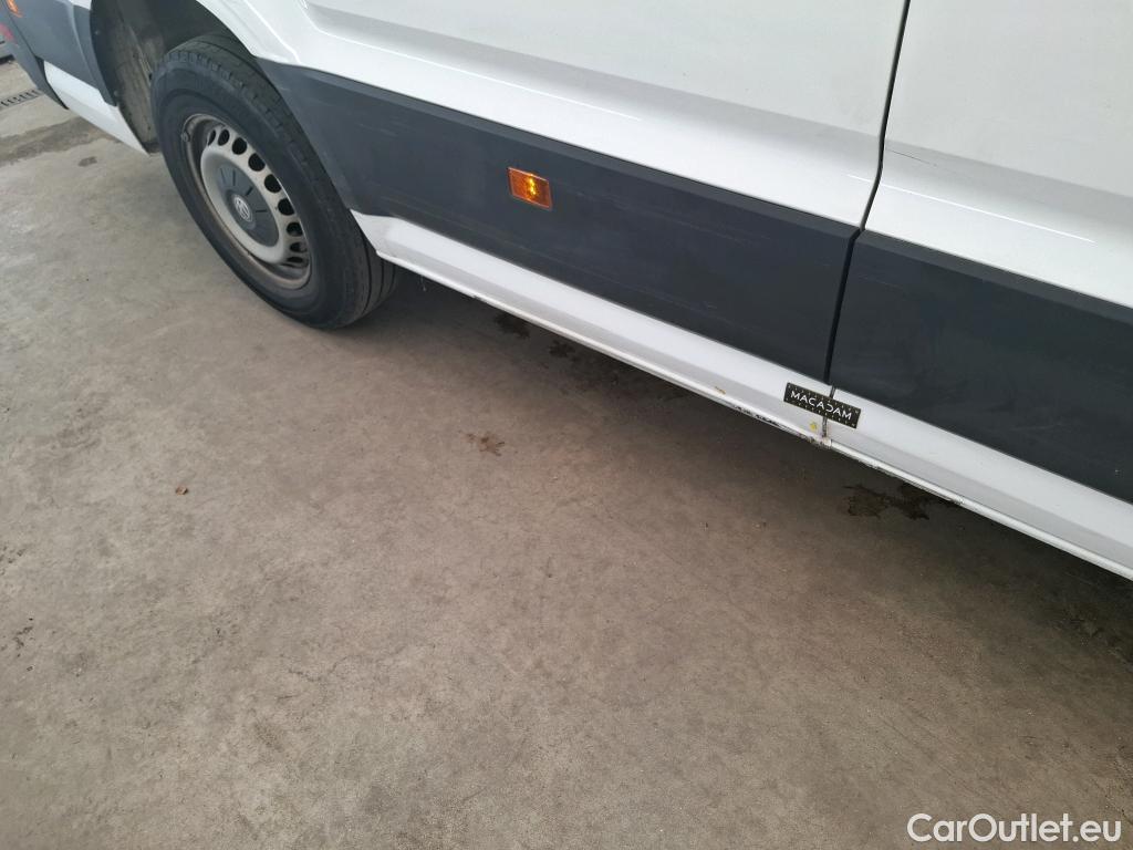  Volkswagen  Crafter  Fourgon 35 Fourgon L4H3 FWD 2.0 TDI 140CV BVM6 E6 #29