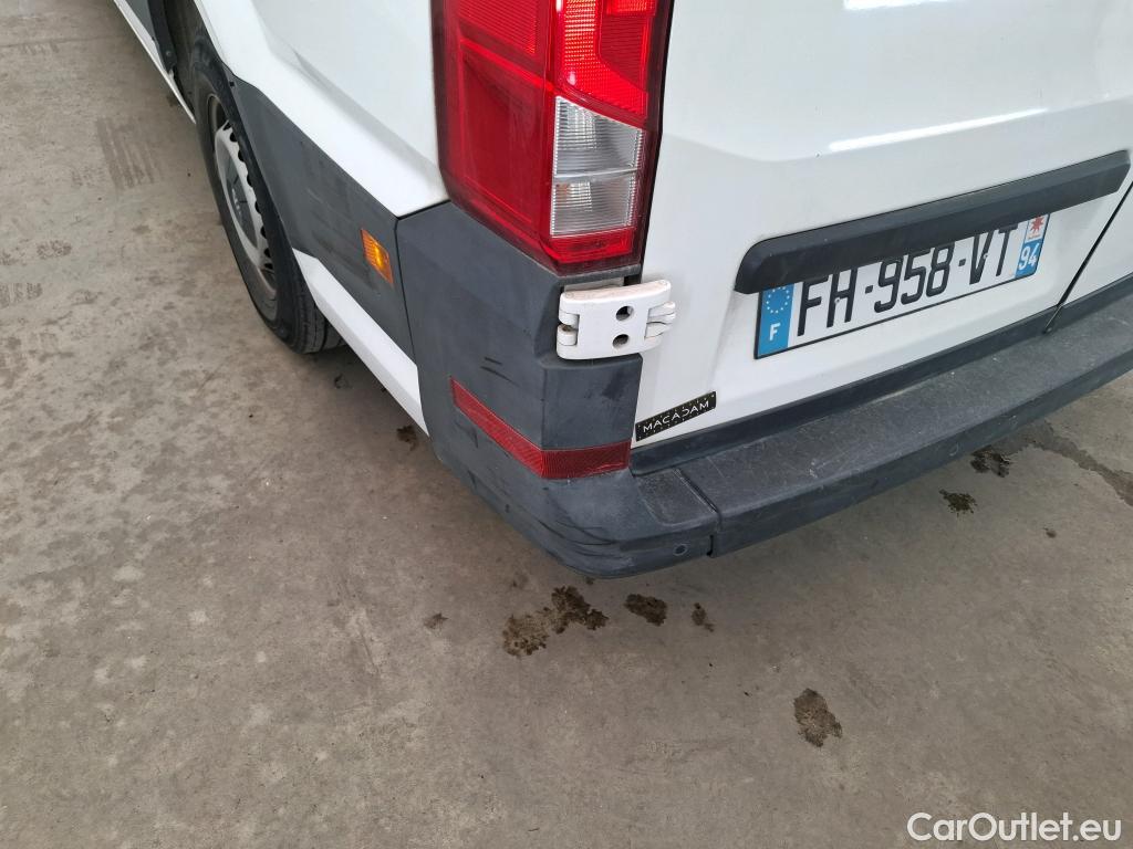  Volkswagen  Crafter  Fourgon 35 Fourgon L4H3 FWD 2.0 TDI 140CV BVM6 E6 #40