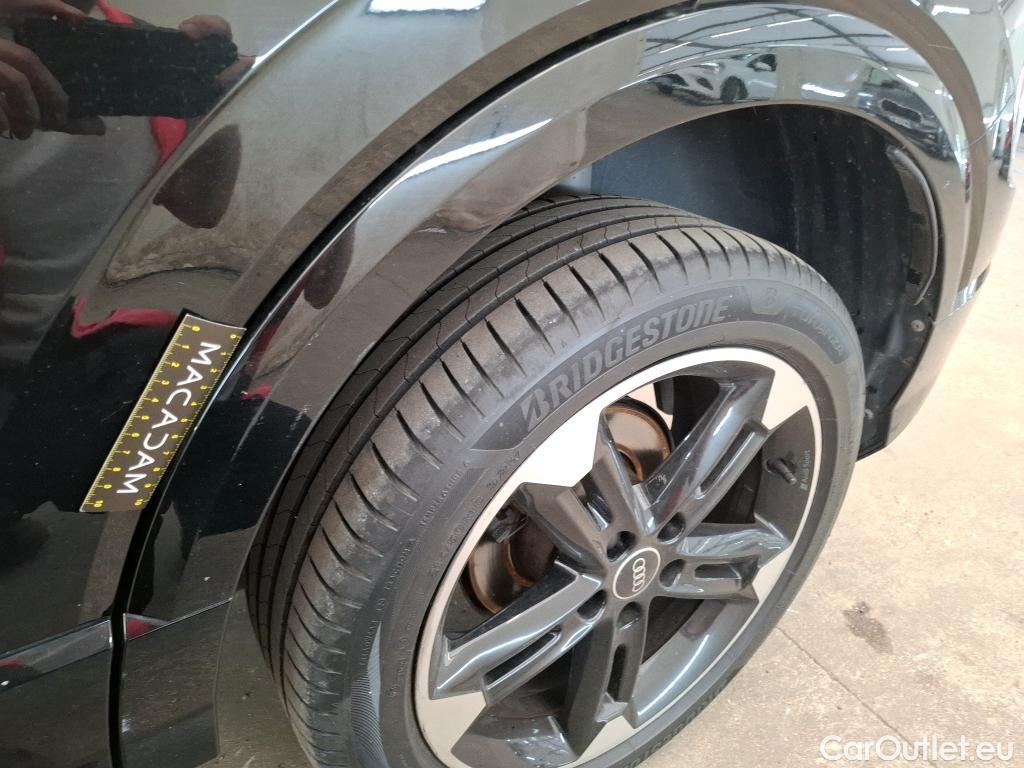  Audi  Q2  30 TDI S Line Plus 2.0 TDI 115CV BVA7 E6d #18