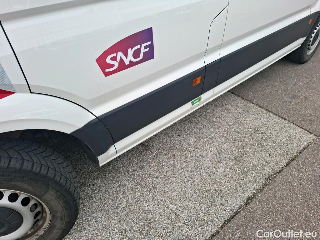  Volkswagen  Crafter  Fourgon Fourgon 35 mittlerer Radstand mit Hochdach FWD 2.0 #20