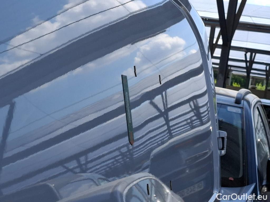  Land Rover  Discovery TOYOTA Proace / 2024 / 4P / Fourgon tôlé Medium 1.5 120 BVM Start #15