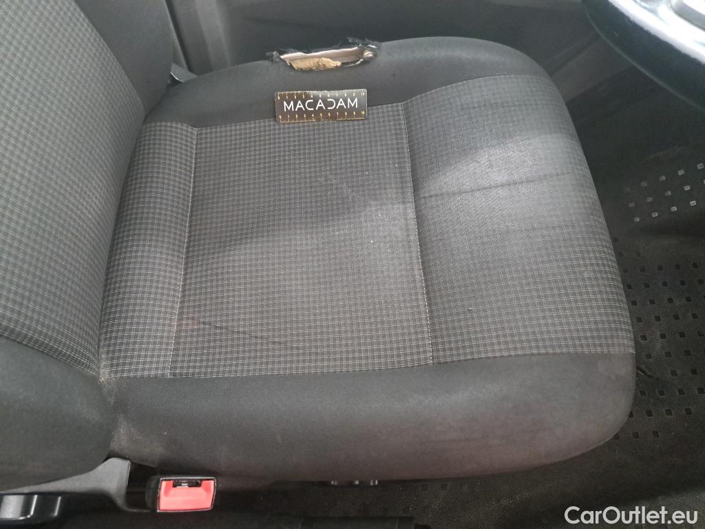  Volkswagen  Transporter VOLKSWAGEN  VU 4p Fourgon 2.0 TDi 110 L2H1 Busi Line Plu #29