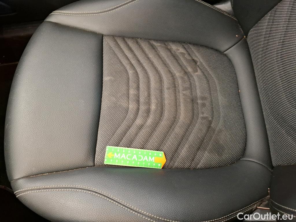  Mercedes  A-Klasse MERCEDES-BENZ Classe A Berline / 2018 / 4P / Berline A 180 d Business Line 8G-DCT #13