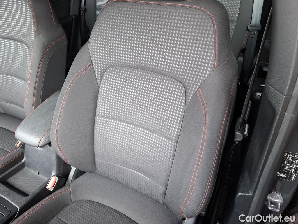  Ford  Kuga FORD  / 2019 / 5P / SUV 2.5 190 hybrid Flexifuel Pshift ST-Line #25