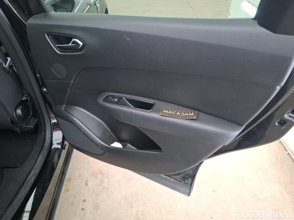  Renault  Arkana RENAULT   2021  5P  SUV Business TCe 140 EDC #29