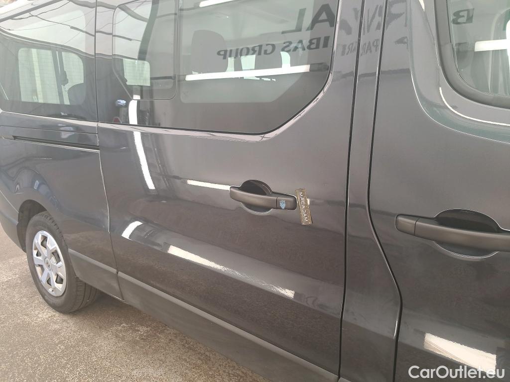  Renault  Trafic  III Combi L2H1 3 0t (8/9 Sièges) Zen 2.0 dCi 150CV BVM6 9 Sieges E6d #6