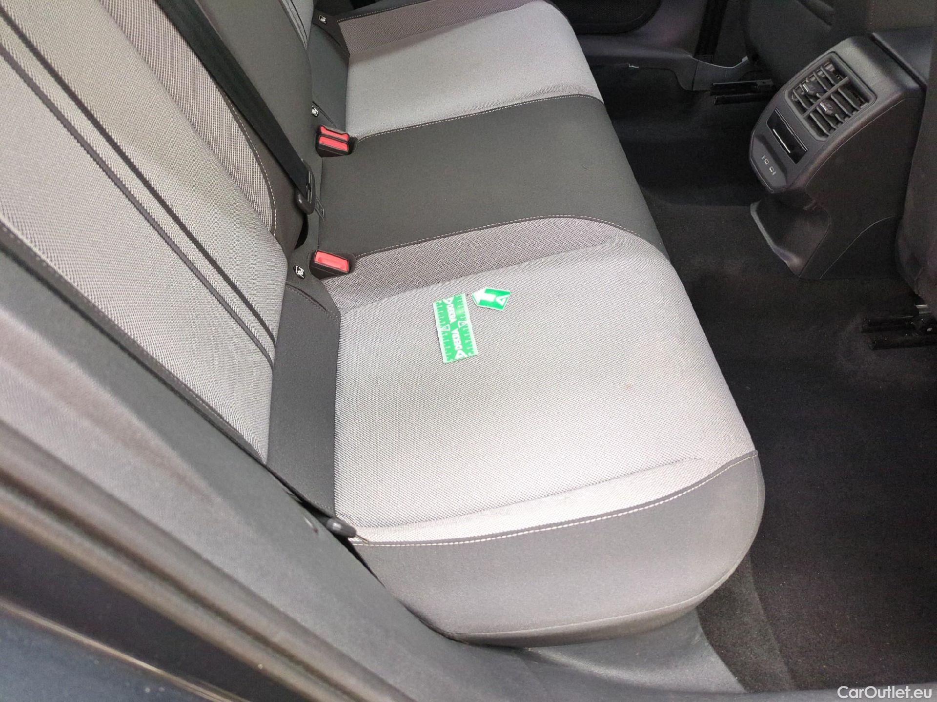  Seat  Leon SEAT  / 2020 / 5P / Berline 1.0 TSI 110 S&S Style Business #15