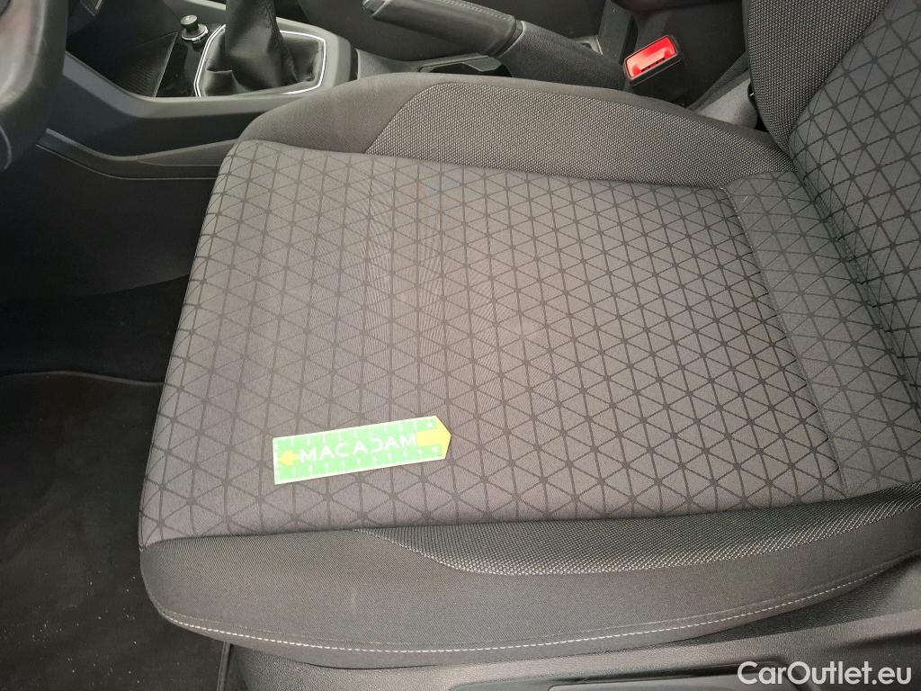 Volkswagen  T-CROSS VOLKSWAGEN  / 2018 / 5P / SUV 1.0 TSI 110ch Life Plus #6