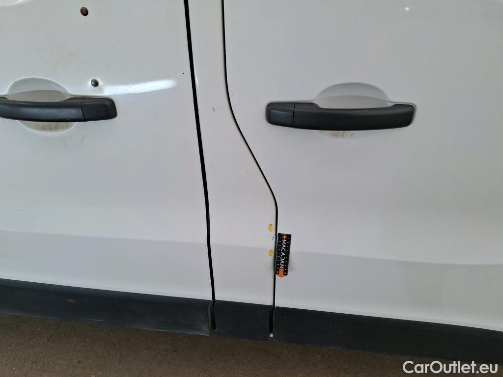  Renault  Trafic  Furgon Grand Confort L2H2 1200 1.6 dCi 125CV BVM6 E6 #92