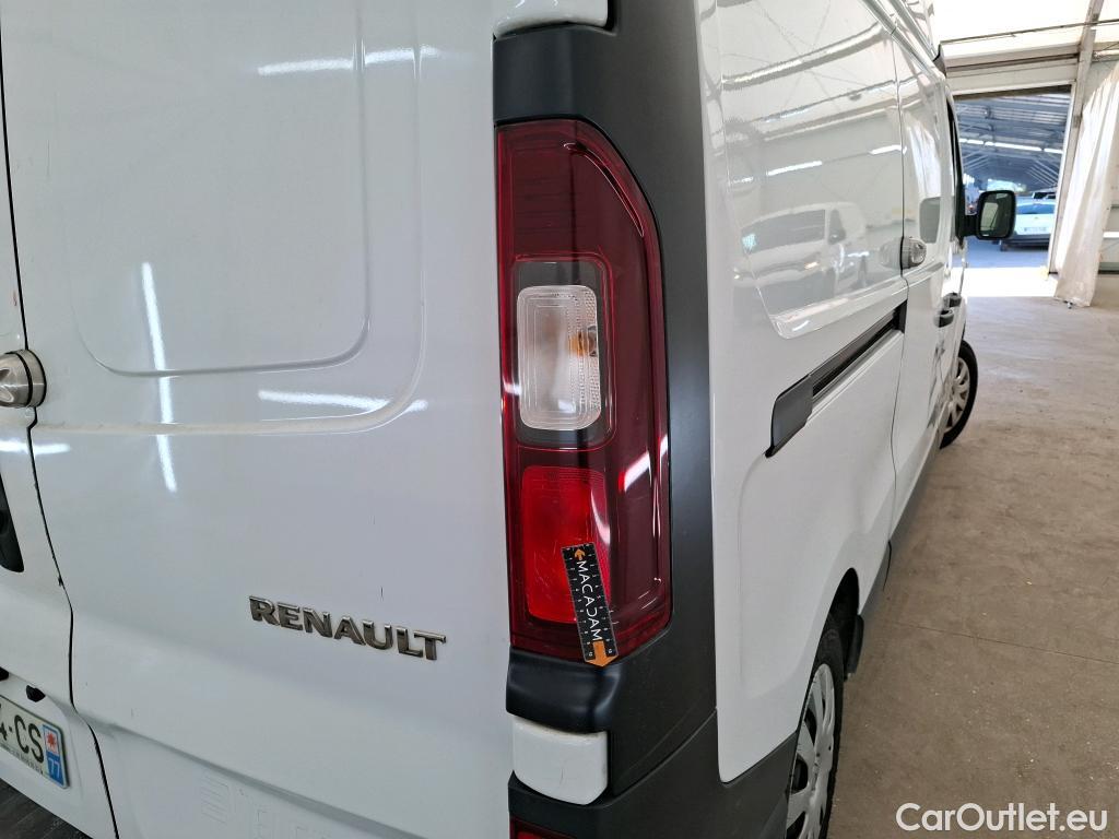  Renault  Trafic  Furgon Grand Confort L2H2 1200 1.6 dCi 125CV BVM6 E6 #80