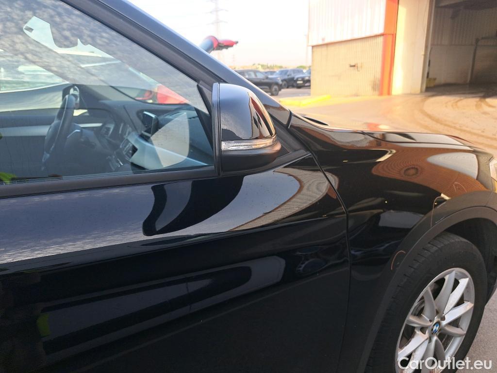  Bmw  X1 BMW  / 2019 / 5P / todoterreno sDrive16d Business #24