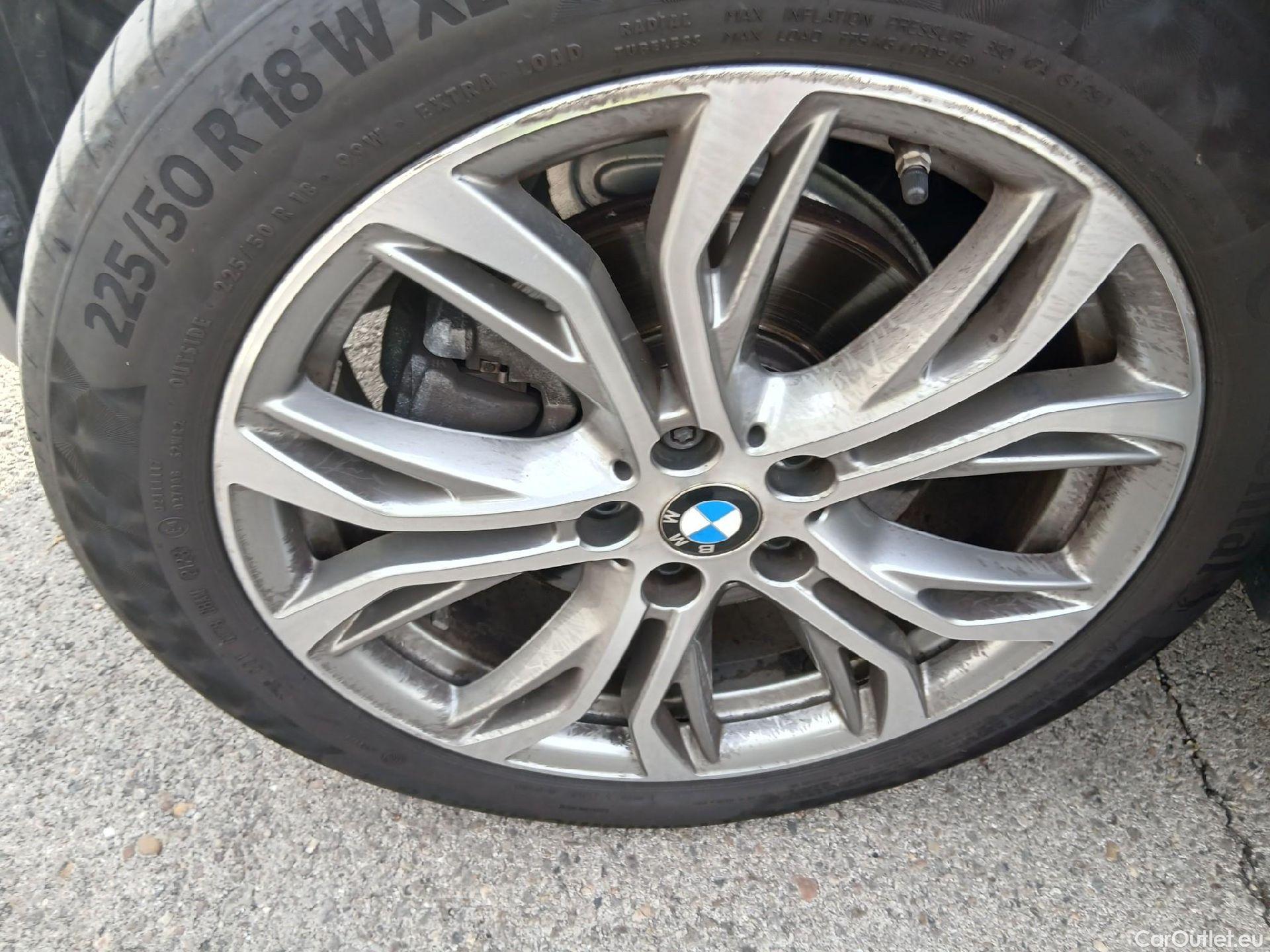  Bmw  X1 BMW  sDrive18i (CX2) #9