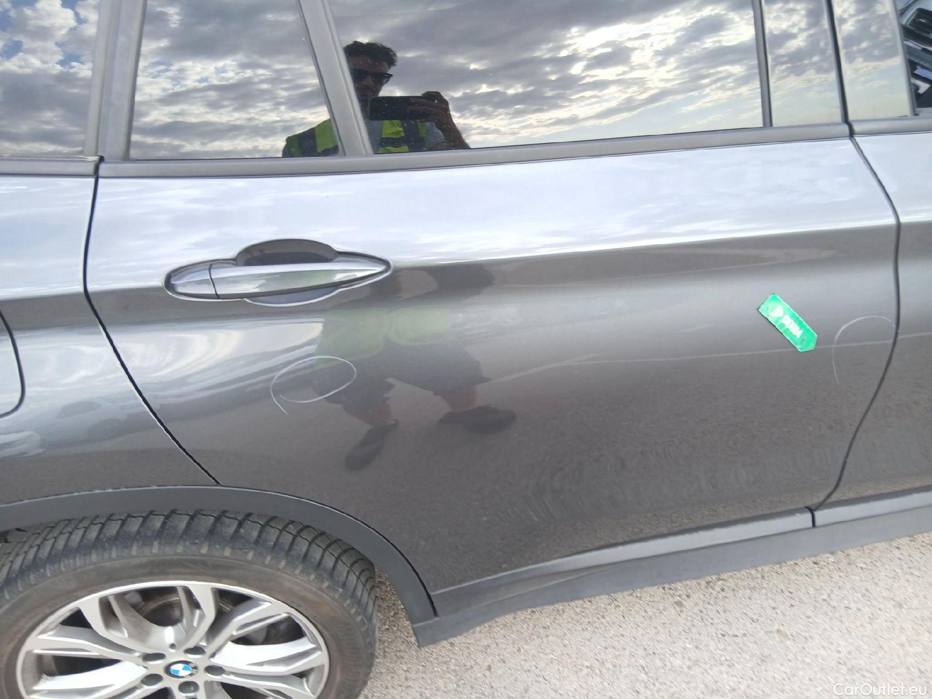  Bmw  X1 BMW  sDrive18i (CX2) #33
