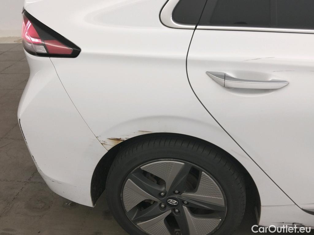  Hyundai   Ioniq HYUNDAI / 2019 / 5P / berlina con portón 1.6 GDI HEV Tecno DCT #11
