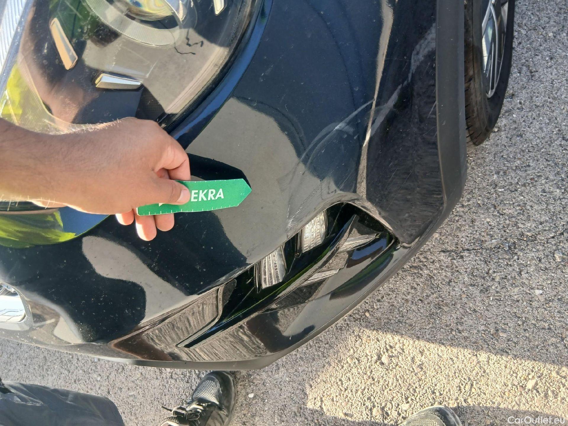  KIA  Niro KIA  / 2019 / 5P / crossover 1.6 GDi HEV 104kW (141CV) Drive #5