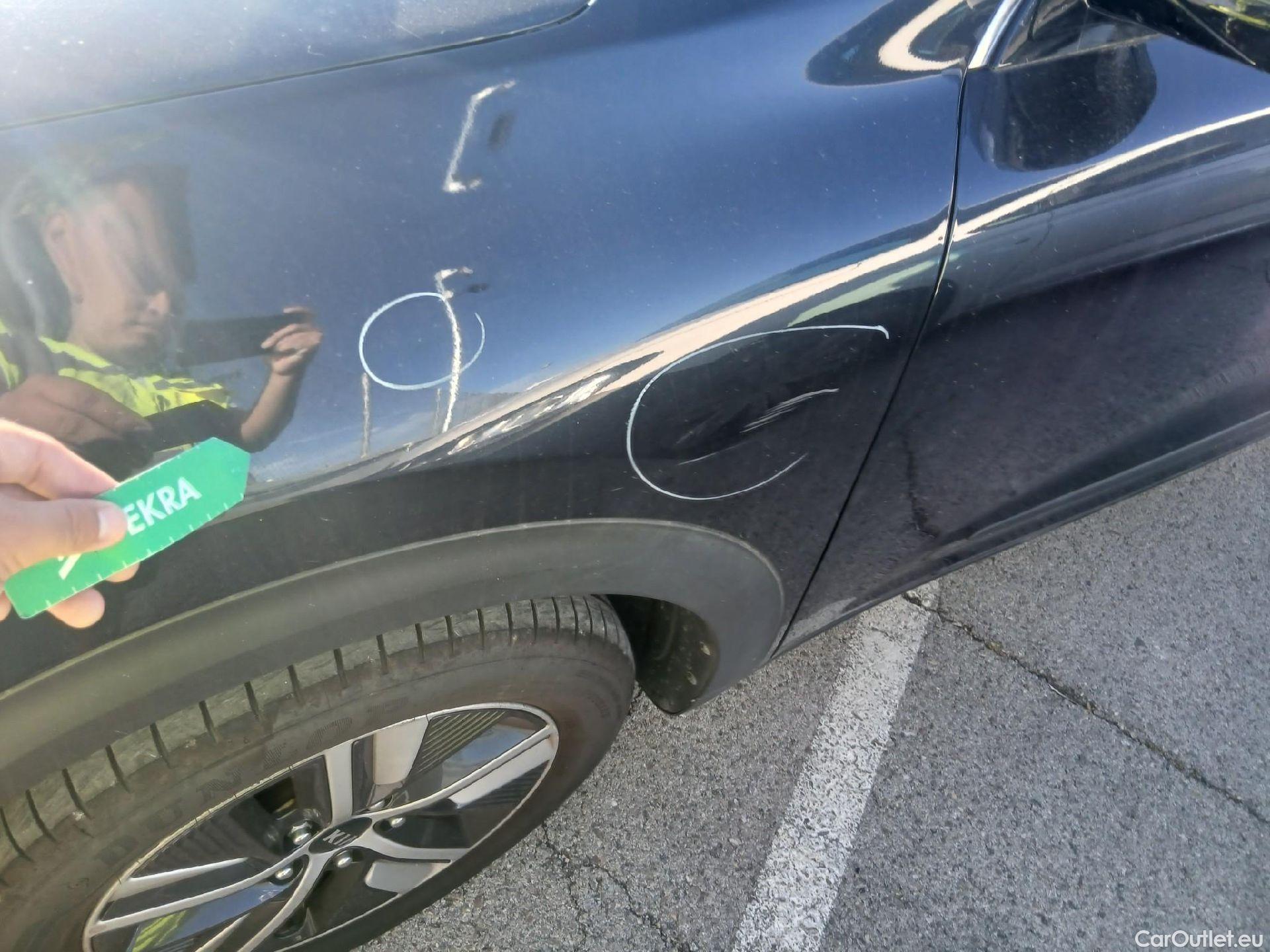  KIA  Niro KIA  / 2019 / 5P / crossover 1.6 GDi HEV 104kW (141CV) Drive #14