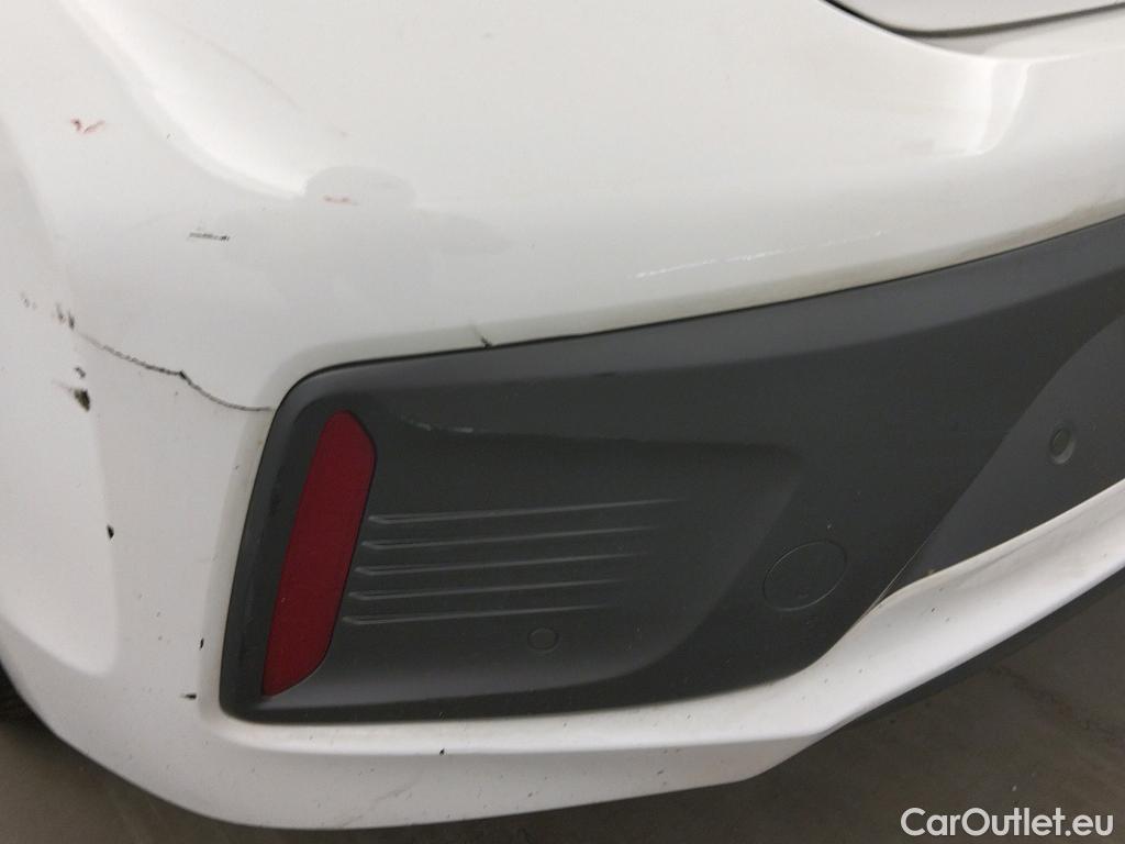  Hyundai   Ioniq HYUNDAI / 2019 / 5P / berlina con portón 1.6 GDI HEV Tecno DCT #46