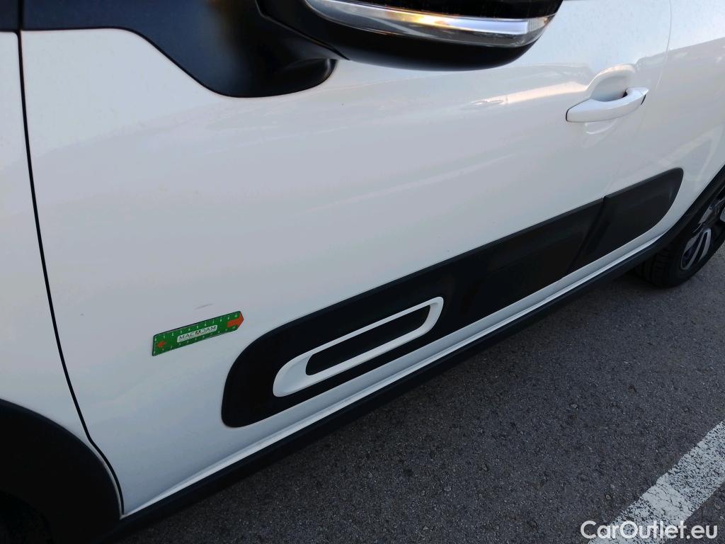  Citroen  C3 CITROEN  / 2020 / 5P / berlina con portón PureTech 81KW (110CV) S&S Feel Pack (AC2) #25