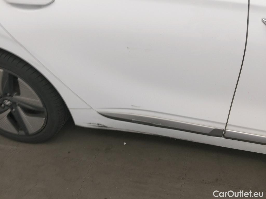  Hyundai   Ioniq HYUNDAI / 2019 / 5P / berlina con portón 1.6 GDI HEV Tecno DCT #26
