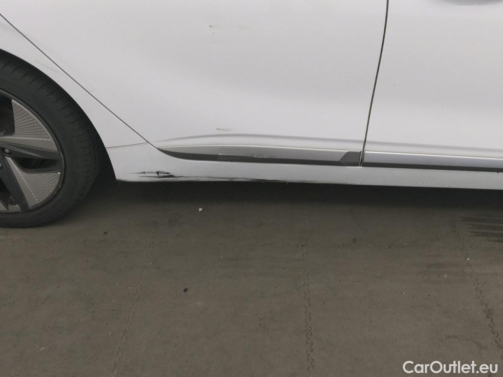  Hyundai   Ioniq HYUNDAI / 2019 / 5P / berlina con portón 1.6 GDI HEV Tecno DCT #20