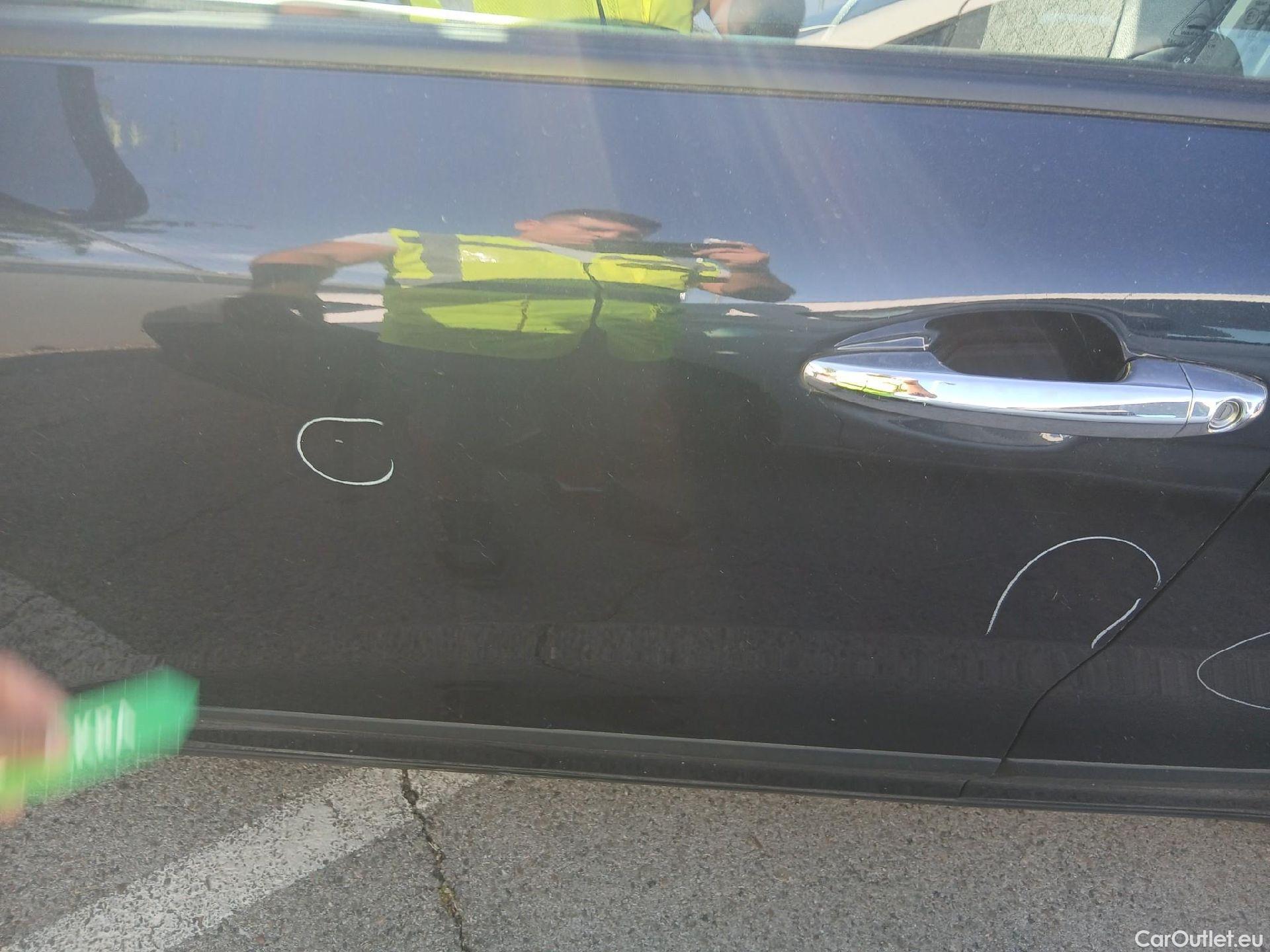  KIA  Niro KIA  / 2019 / 5P / crossover 1.6 GDi HEV 104kW (141CV) Drive #20