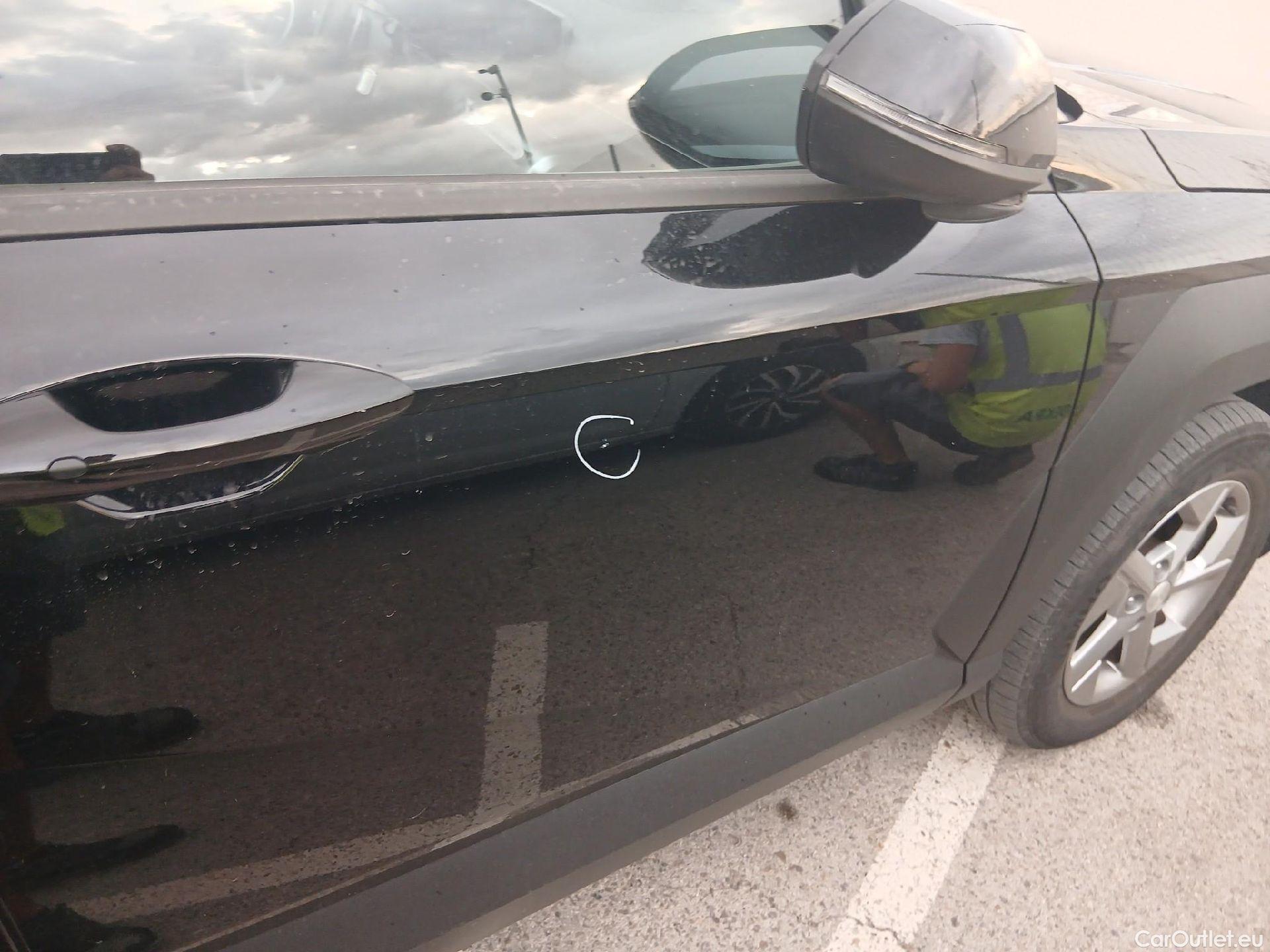  Hyundai  Konna HYUNDAI Kona / 2023 / 5P / todoterreno 1.6 GDI HEV Maxx DCT #21