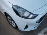  Hyundai  i10 HYUNDAI  / 2020 / 5P / berlina con portón 1.0 Klass #16