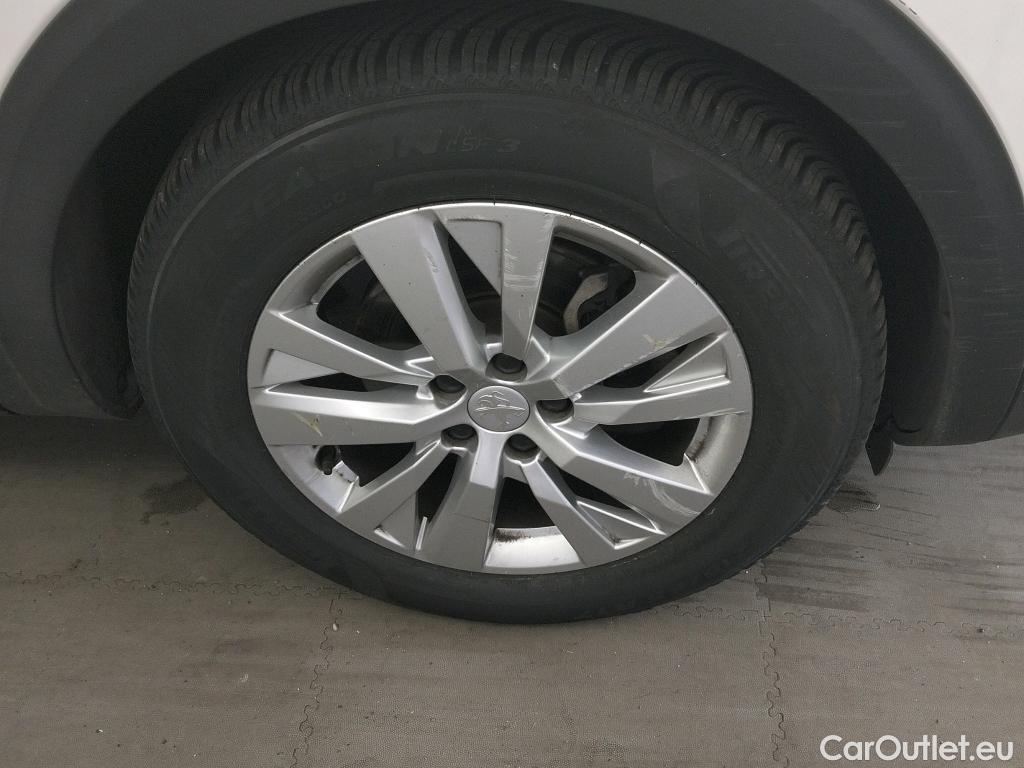  Peugeot  3008  Active Pack 1.5 HDi 130CV AT8 E6d #11