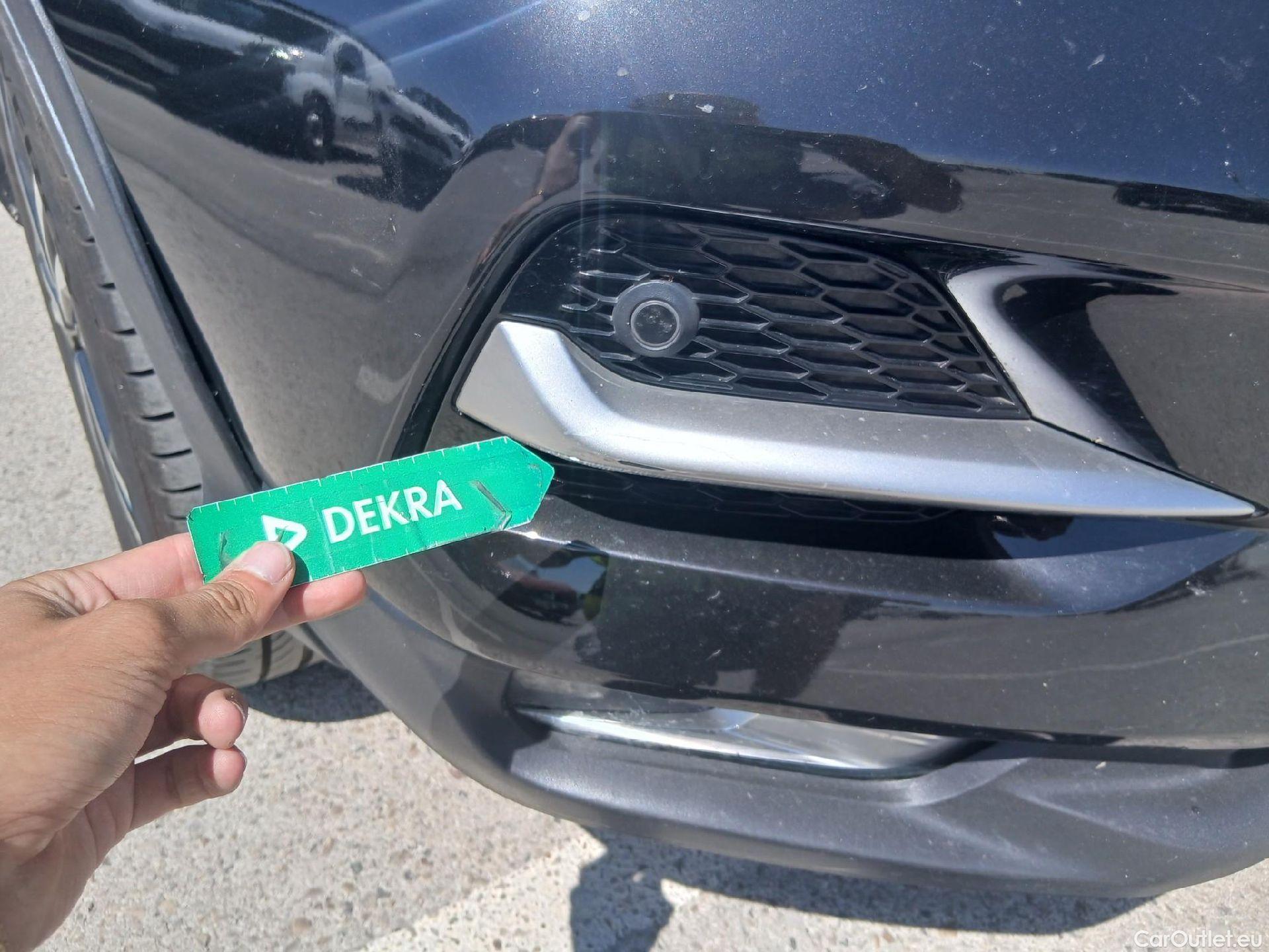  Nissan  Qashqai NISSAN  / 2017 / 5P / todoterreno DIG-T 103 kW (140 CV) E6D N-CONNECTA #8