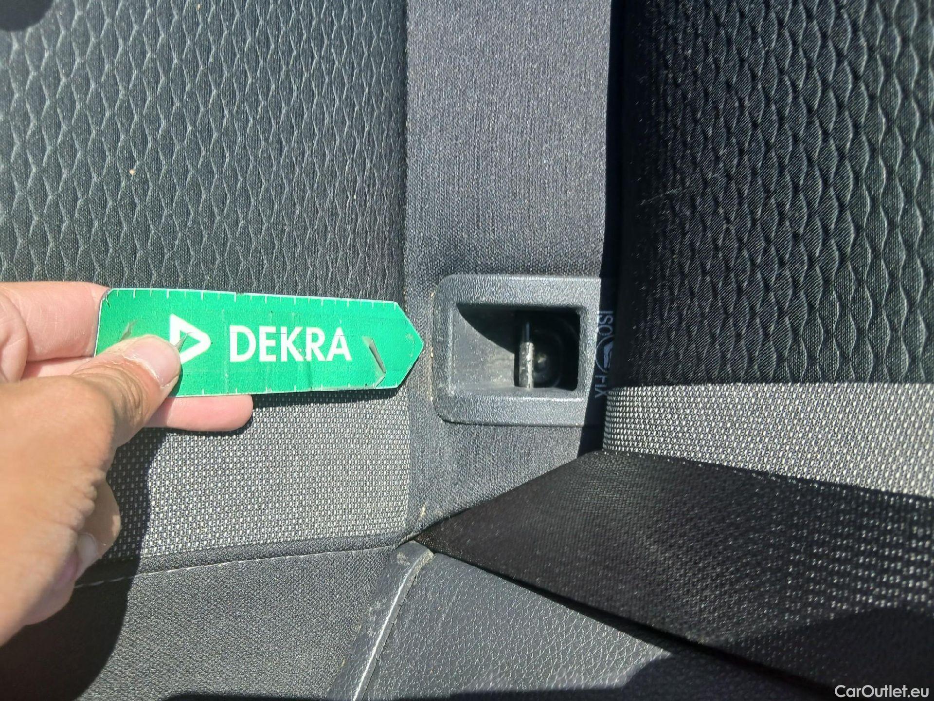  Nissan  Qashqai NISSAN  / 2017 / 5P / todoterreno DIG-T 103 kW (140 CV) E6D N-CONNECTA #24
