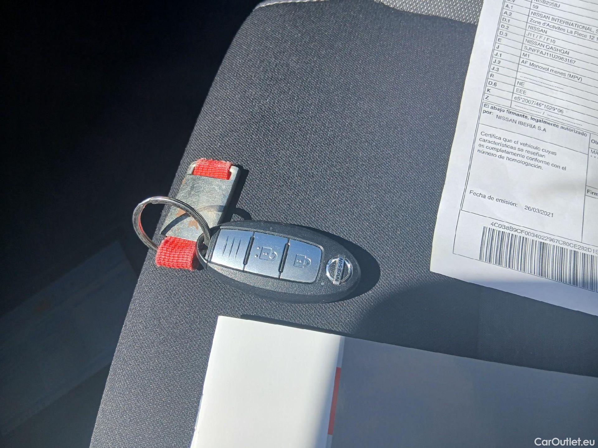  Nissan  Qashqai NISSAN  / 2017 / 5P / todoterreno DIG-T 103 kW (140 CV) E6D N-CONNECTA #1