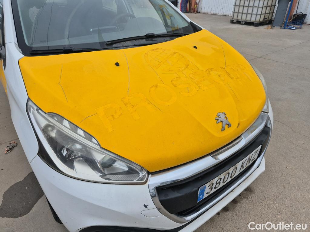  Peugeot  208 PEUGEOT  / 2015 / 5P / berlina con portón 5P ACTIVE BlueHDi 73kW (100CV) #46