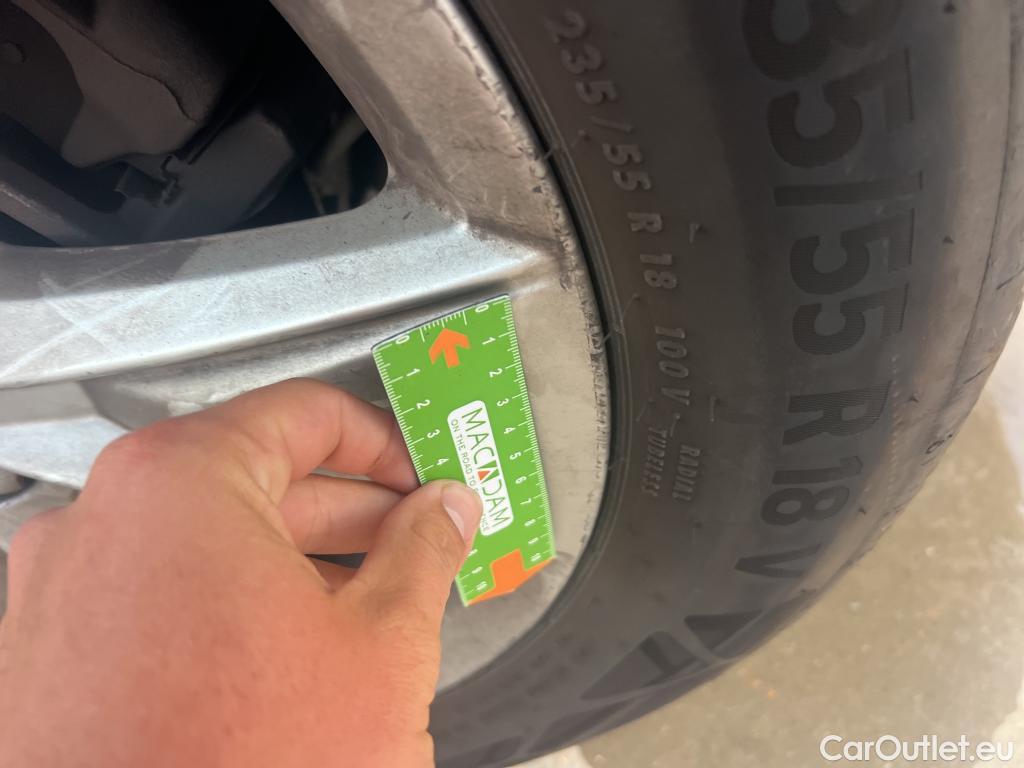  Volvo  XC 40 VOLVO XC40 / 2021 / 5P / todoterreno 2.0 B3 G Core Auto #29