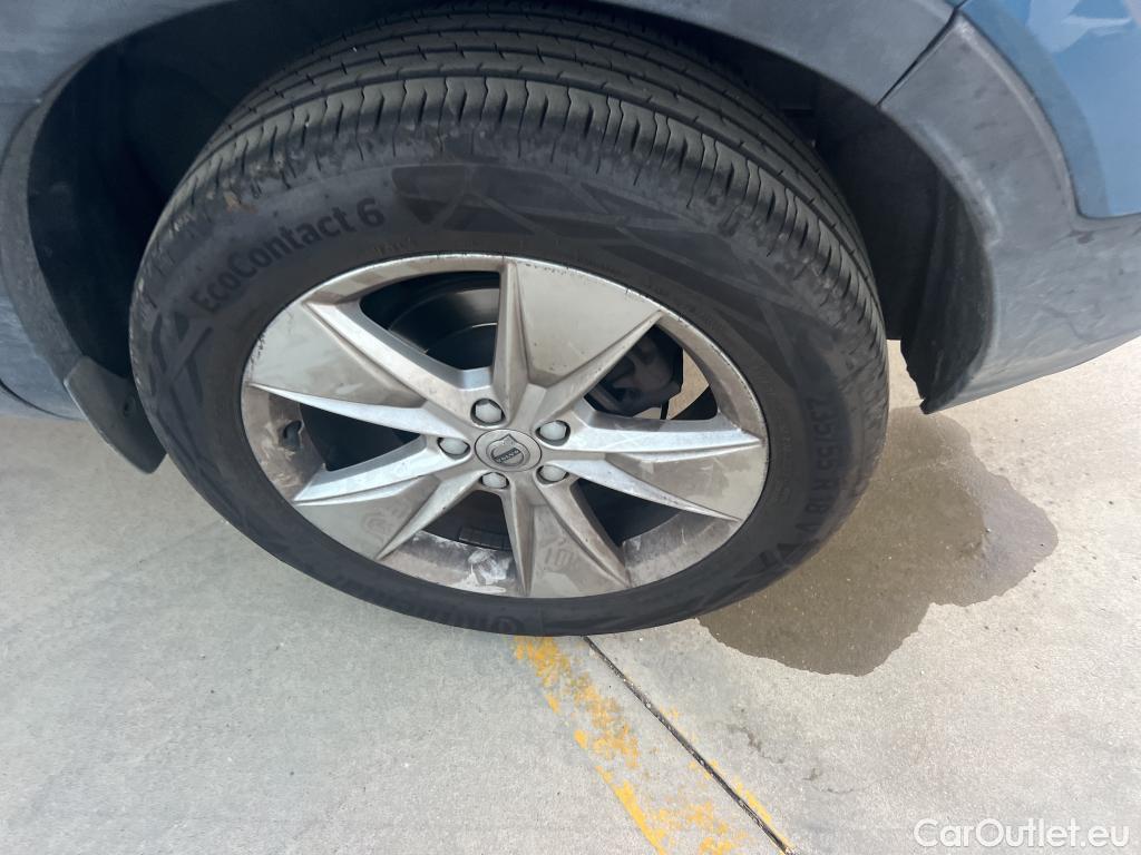  Volvo  XC 40 VOLVO XC40 / 2021 / 5P / todoterreno 2.0 B3 G Core Auto #28