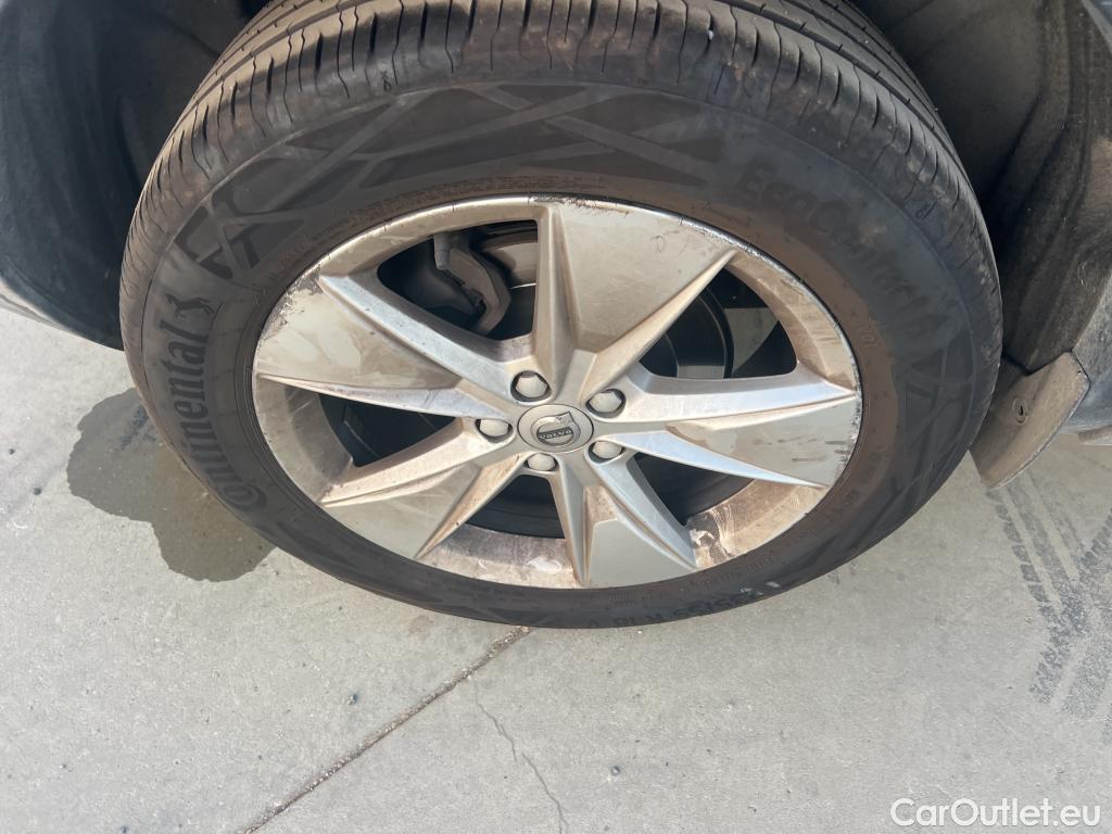  Volvo  XC 40 VOLVO XC40 / 2021 / 5P / todoterreno 2.0 B3 G Core Auto #26