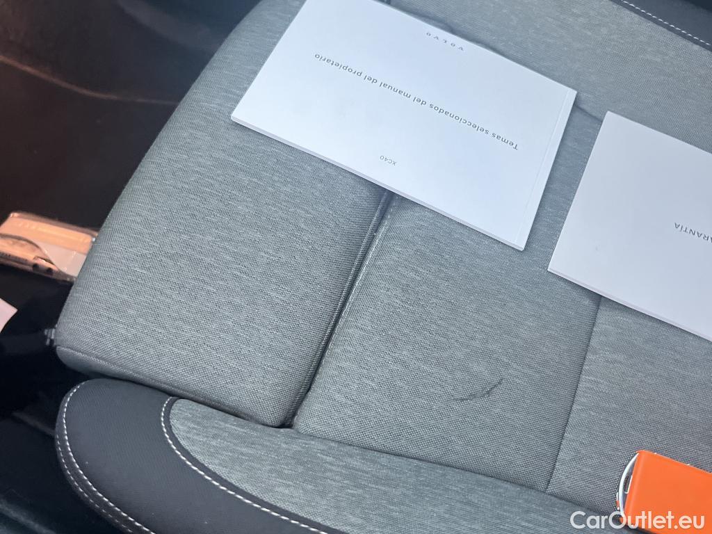  Volvo  XC 40 VOLVO XC40 / 2021 / 5P / todoterreno 2.0 B3 G Core Auto #32