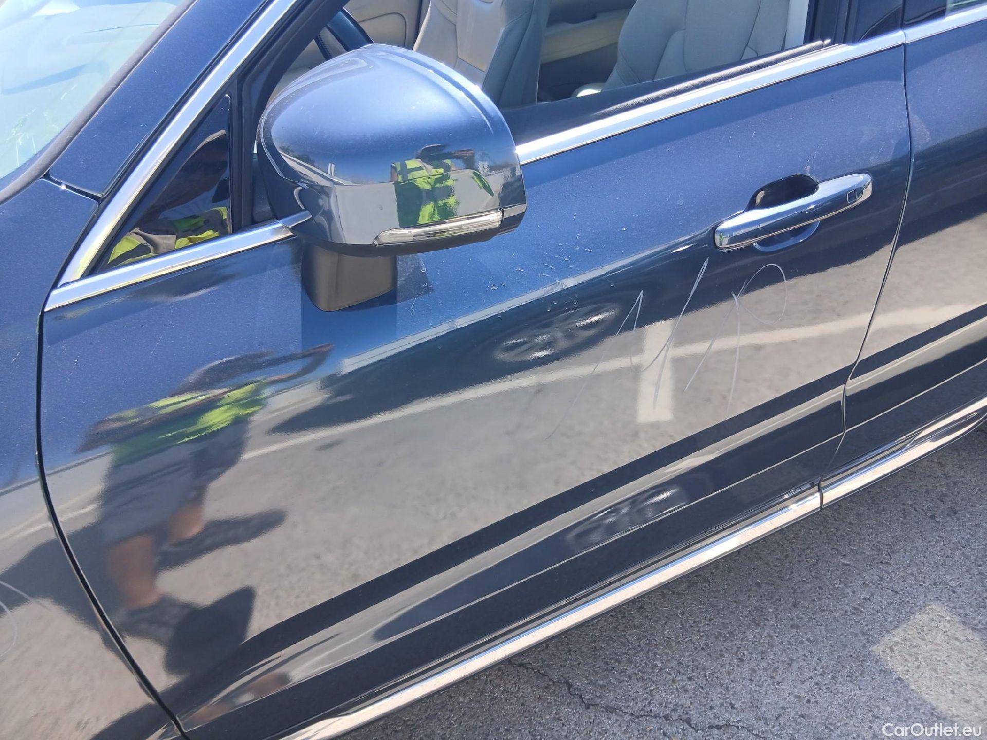  Volvo  XC60 VOLVO  / 2017 / 5P / todoterreno 2.0 B4 D AWD Plus Bright Auto #13