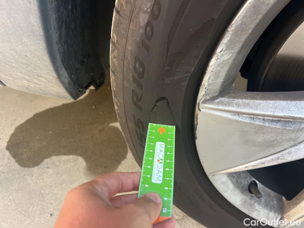  Volvo  XC 40 VOLVO XC40 / 2021 / 5P / todoterreno 2.0 B3 G Core Auto #6