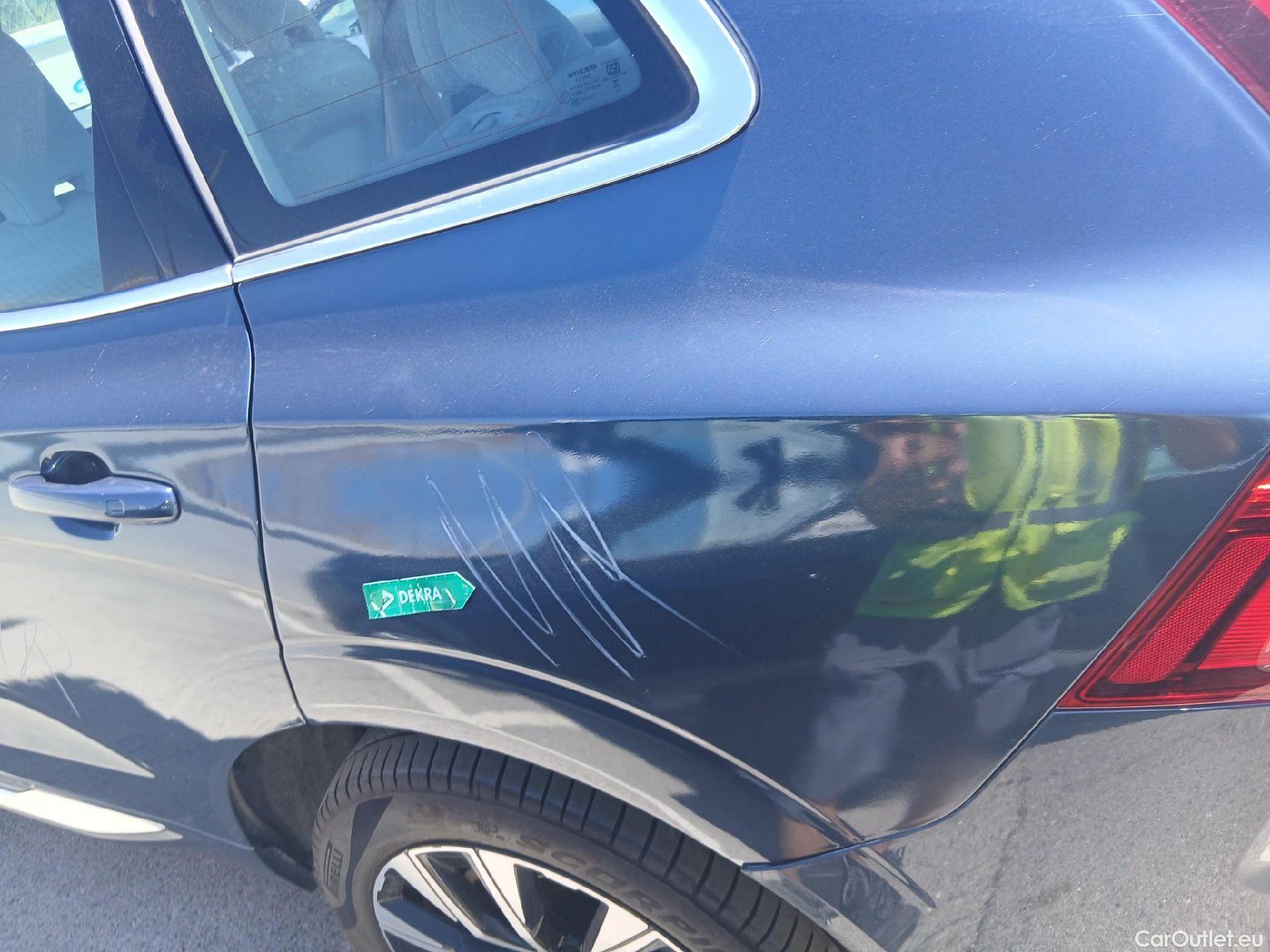  Volvo  XC60 VOLVO  / 2017 / 5P / todoterreno 2.0 B4 D AWD Plus Bright Auto #19