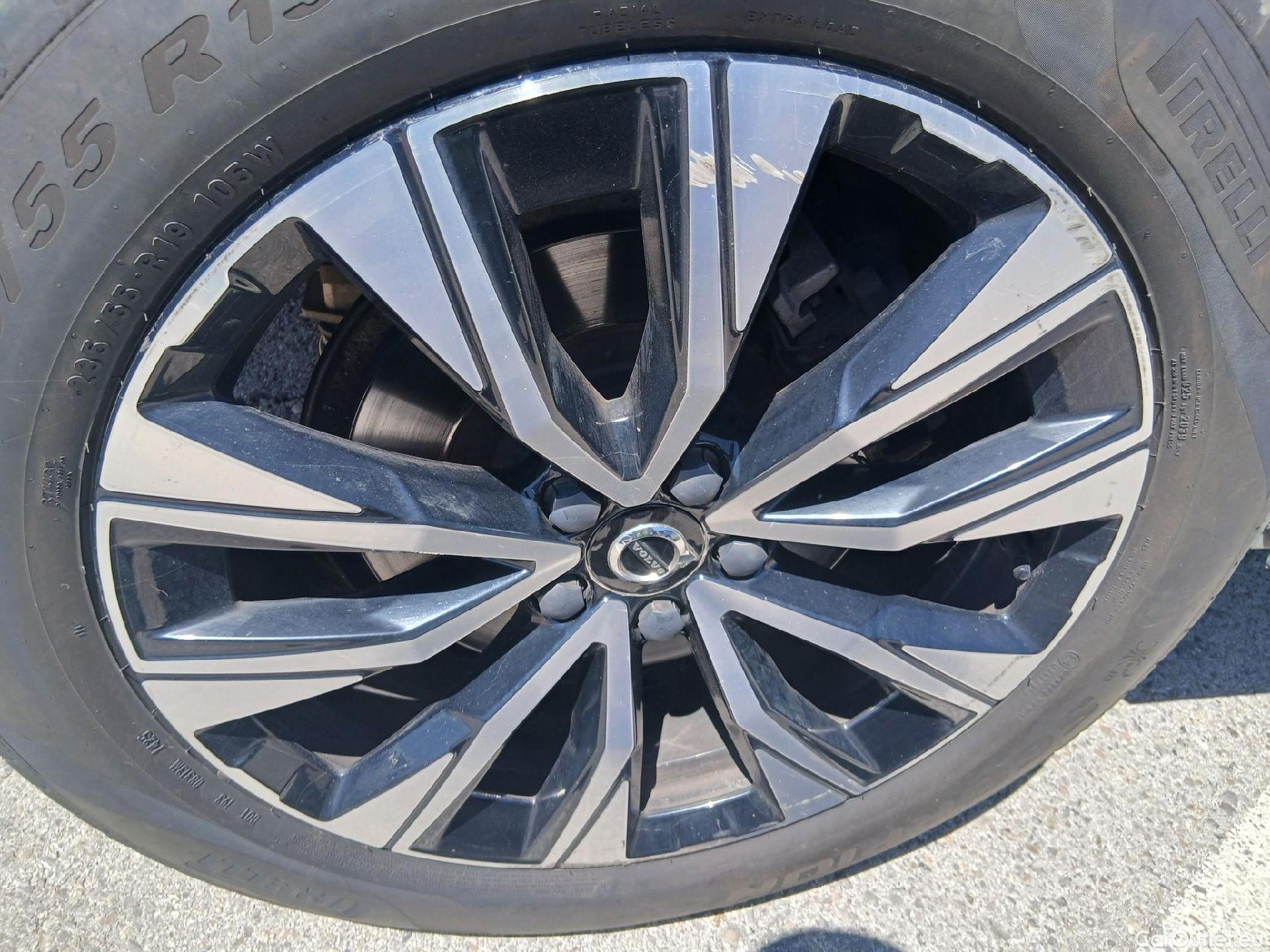  Volvo  XC60 VOLVO  / 2017 / 5P / todoterreno 2.0 B4 D AWD Plus Bright Auto #30