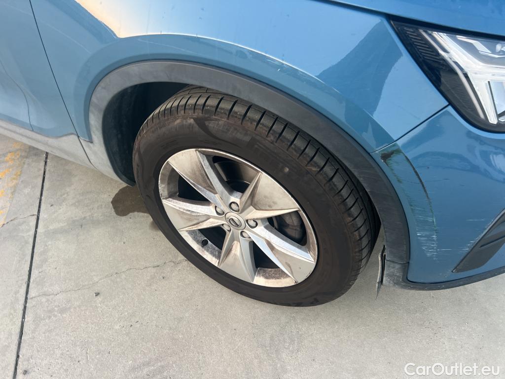  Volvo  XC 40 VOLVO XC40 / 2021 / 5P / todoterreno 2.0 B3 G Core Auto #24