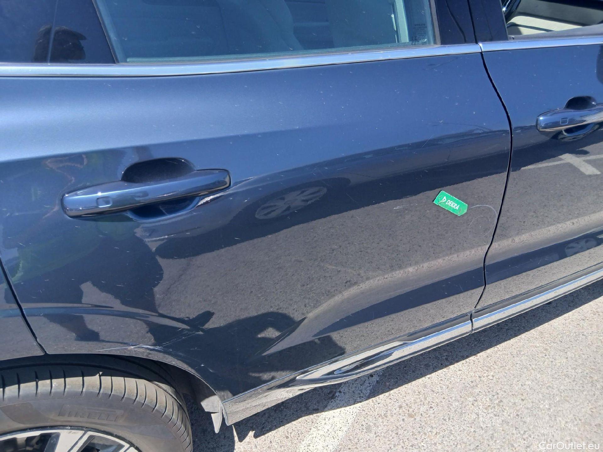  Volvo  XC60 VOLVO  / 2017 / 5P / todoterreno 2.0 B4 D AWD Plus Bright Auto #37